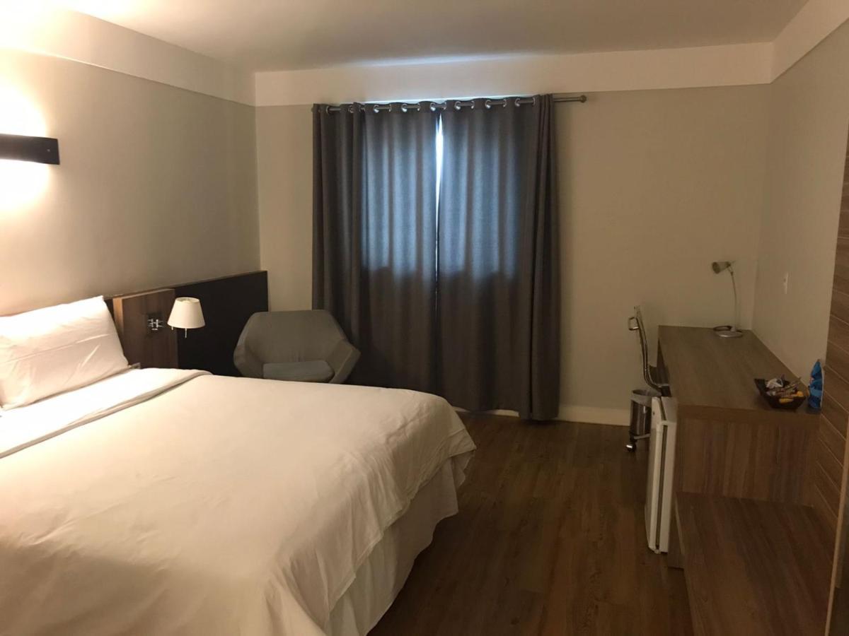 Delmond Hotel Cuiabá Eksteriør billede