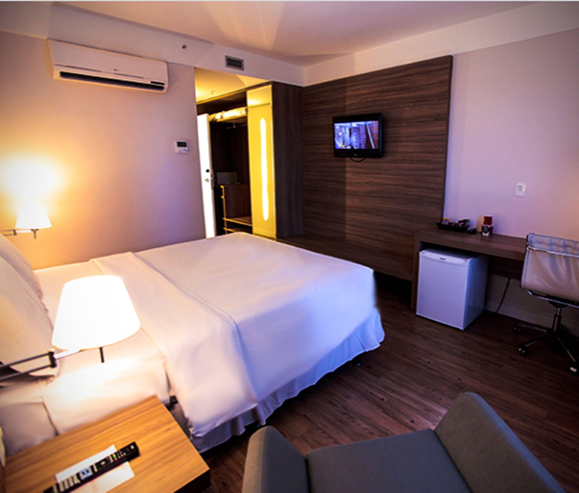 Delmond Hotel Cuiabá Eksteriør billede