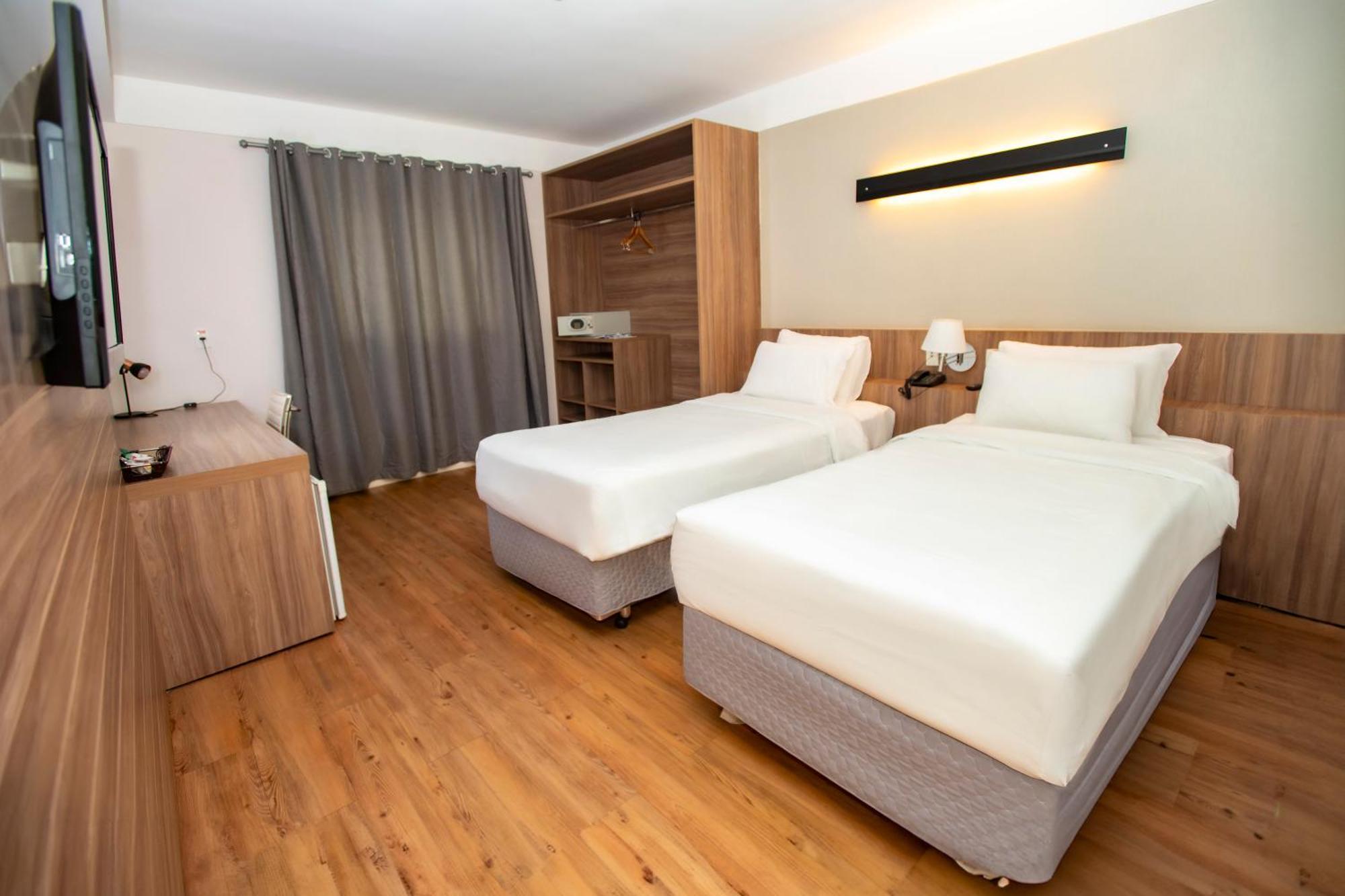 Delmond Hotel Cuiabá Eksteriør billede
